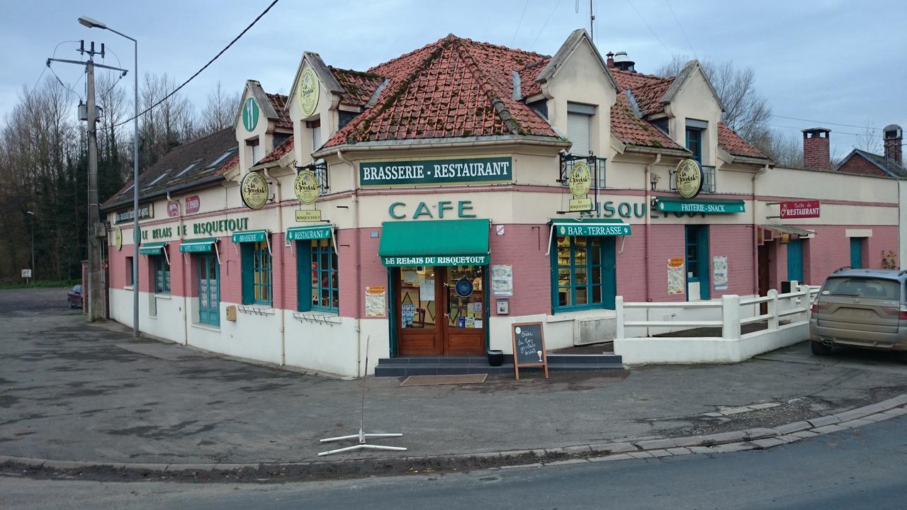 Le Relais De Risquetout Hem-Hardinval 외부 사진